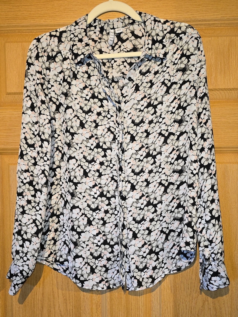 Floral Print Button-Up Blouse - Black & White with Soft Pink Accents